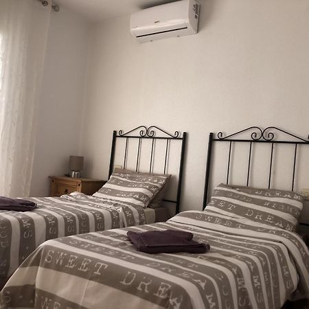 Puerto De Mazarron Large House With Roof Terrace & Sea Views-5 Guests Have 3 Bedrooms & 1 To 4 Guests Have 2 Bedrooms Екстер'єр фото