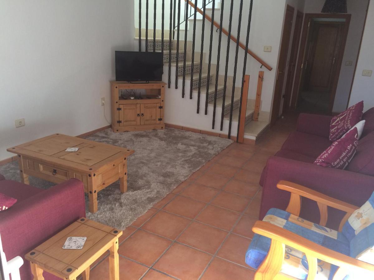 Puerto De Mazarron Large House With Roof Terrace & Sea Views-5 Guests Have 3 Bedrooms & 1 To 4 Guests Have 2 Bedrooms Екстер'єр фото